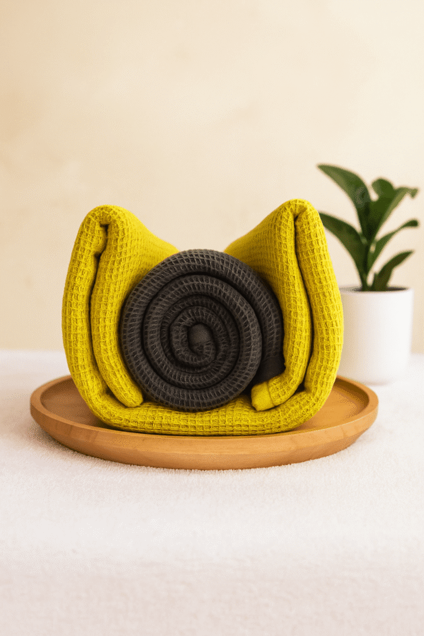 DRAPE&LUXE Honeycomb Cotton Towel – Pack of 2 (Black with yellow)